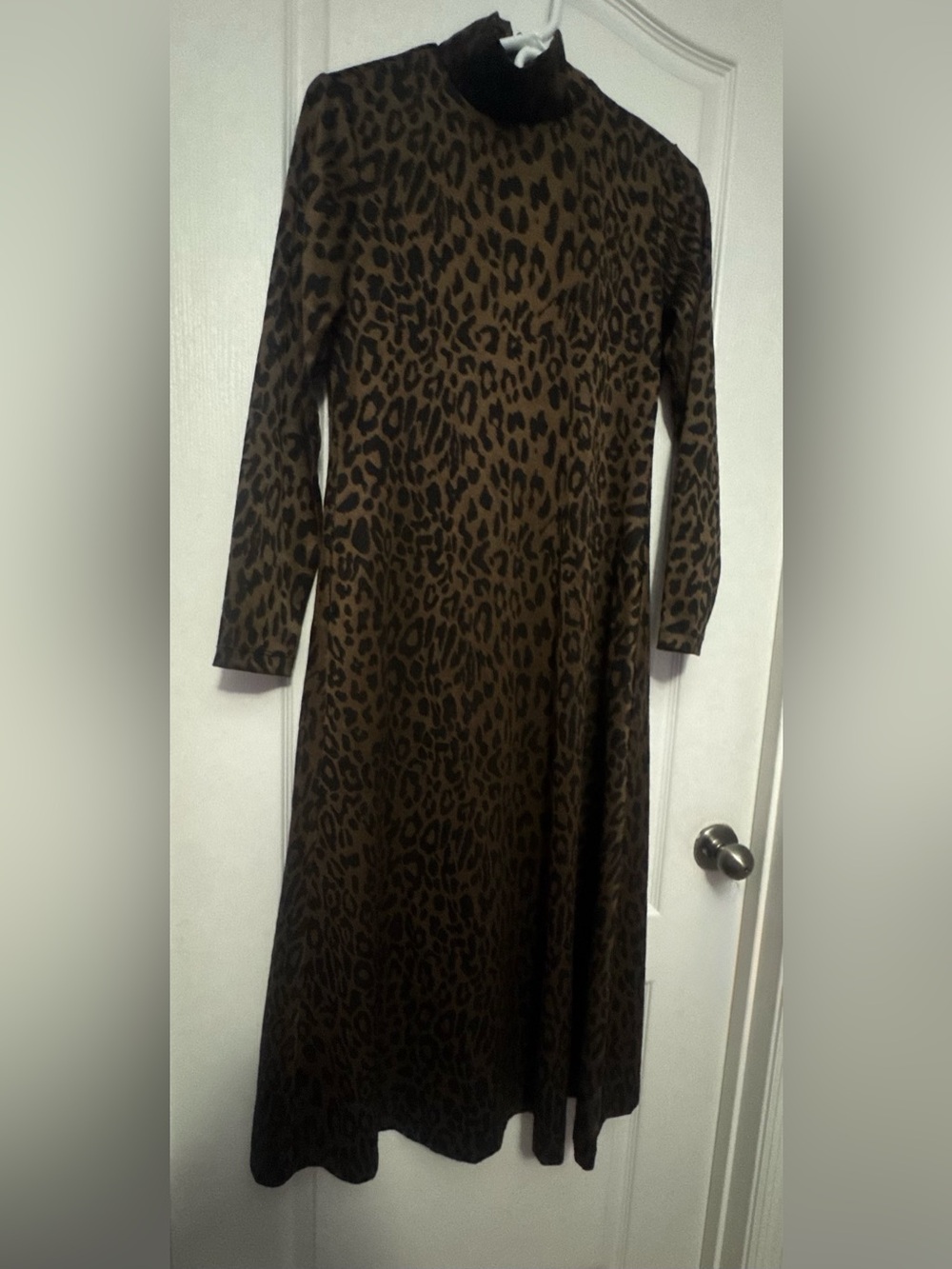 Anne Klein Brown Leopard-Print Long Sleeve Midi Dress